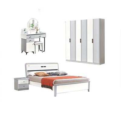 Мебель 1800*2000mm набора спальни ODM OEM современная королевская минималистская